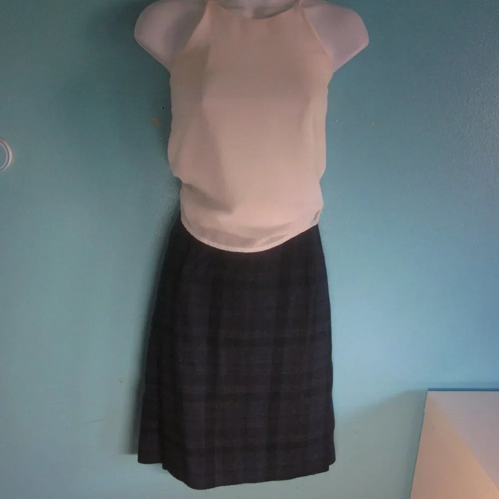 Talbots Blue Plaid Wool Skirt Womens Size 8 Wrap Style Vintage Skirt